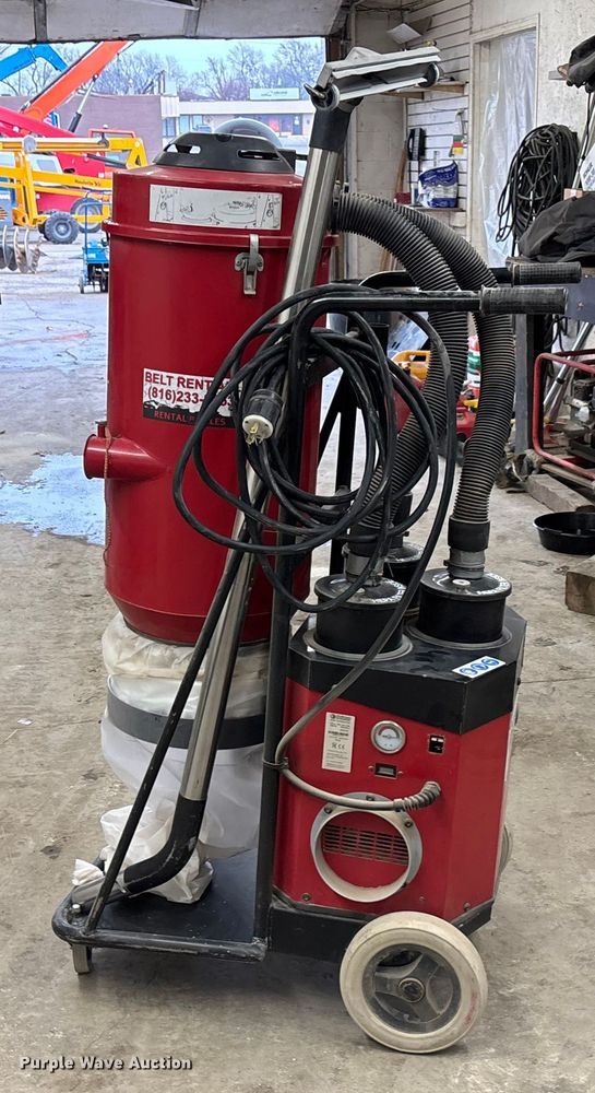 image for item FG1743 2015 Pullman Ermator S36 dust extractor