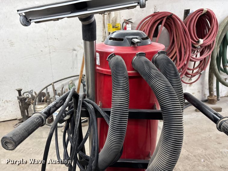 image for item FG1743 2015 Pullman Ermator S36 dust extractor