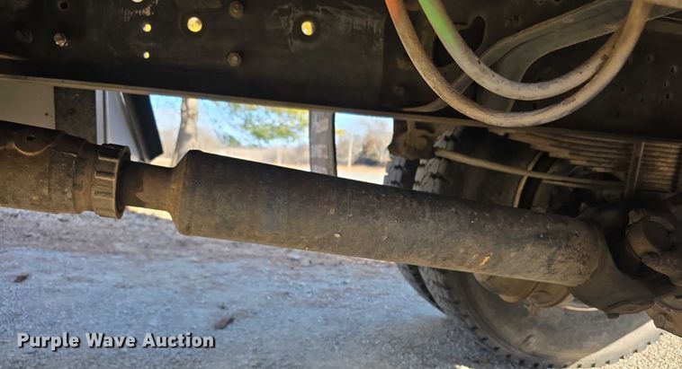 image for item FI0815 1998 International 4700 dump truck