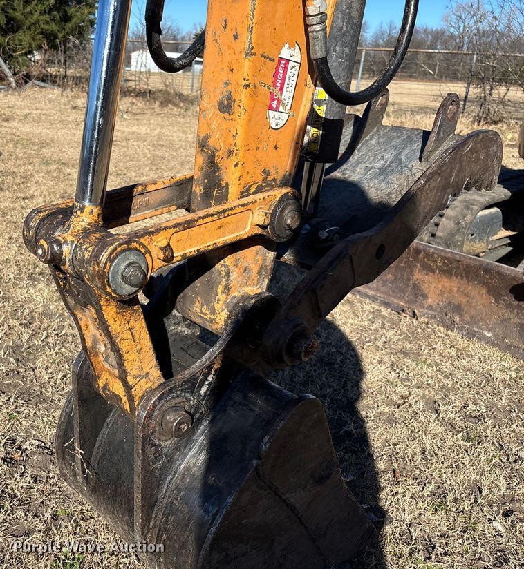 image for item FI1573 2016 Case CX36B mini excavator