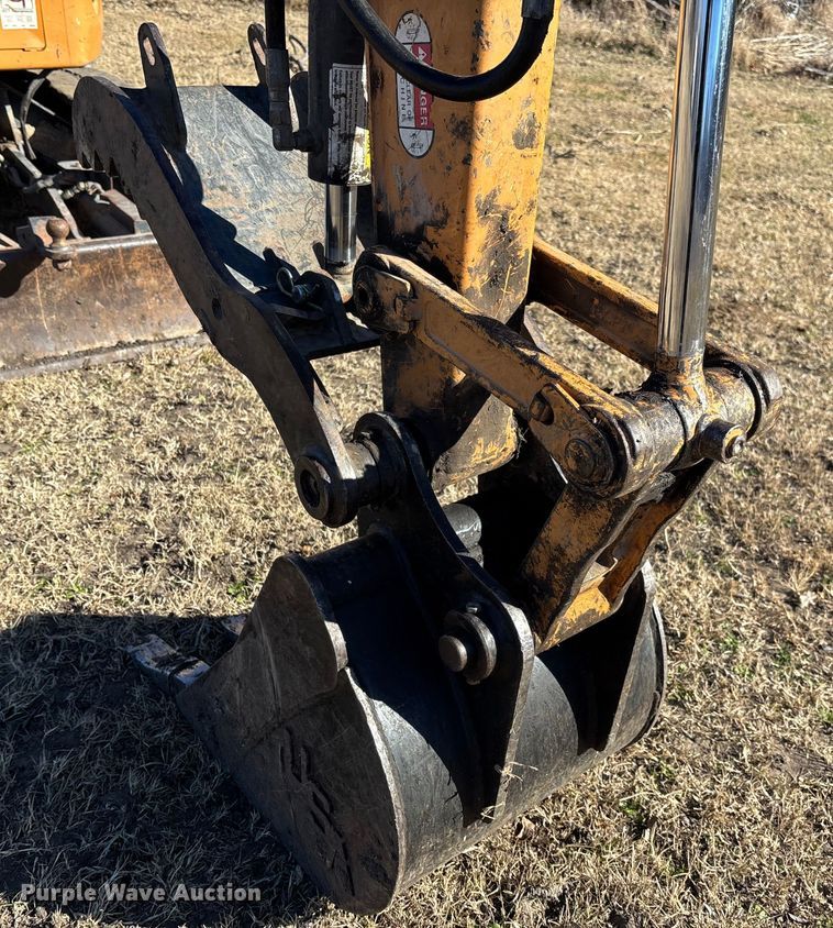 image for item FI1573 2016 Case CX36B mini excavator