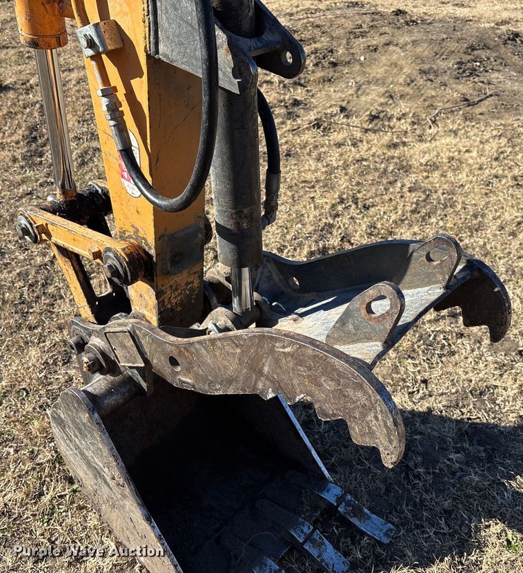 image for item FI1573 2016 Case CX36B mini excavator