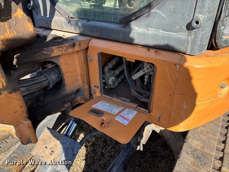 image for item FI1573 2016 Case CX36B mini excavator