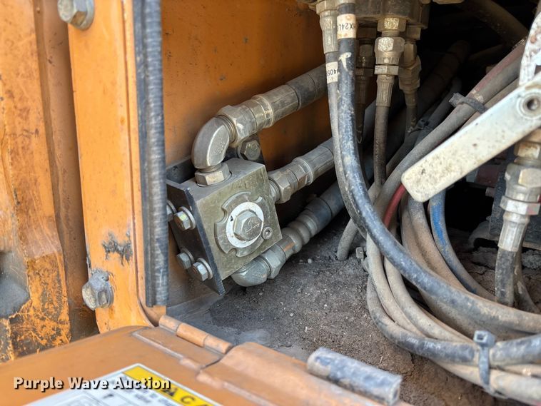 image for item FI1573 2016 Case CX36B mini excavator