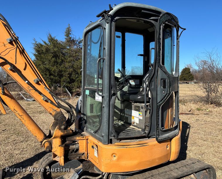 image for item FI1573 2016 Case CX36B mini excavator