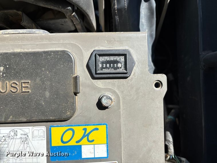 image for item FI1573 2016 Case CX36B mini excavator