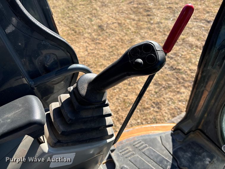 image for item FI1573 2016 Case CX36B mini excavator