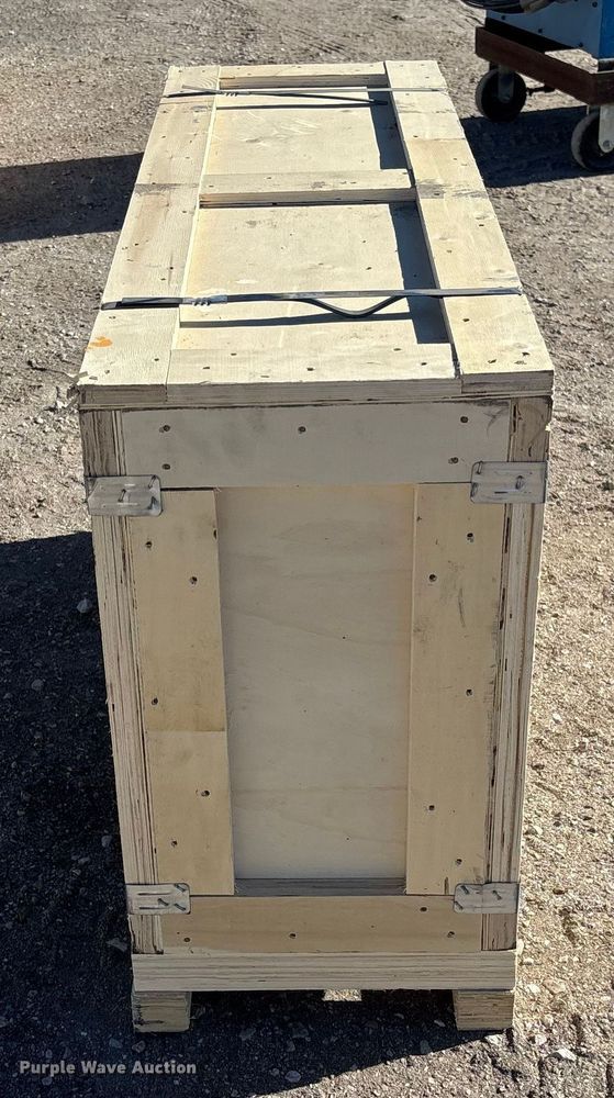 image for item FI1593 PC450  breaker