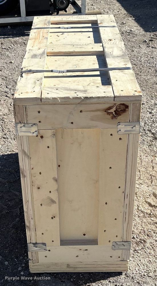 image for item FI1597 PC400 breaker