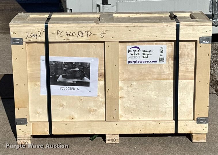 image for item FI1598 PC400 breaker