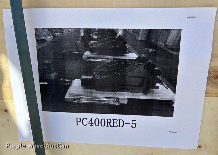 image for item FI1598 PC400 breaker