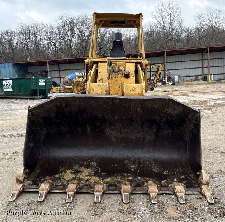 image for item FK1059 1994 Caterpillar 953B track loader