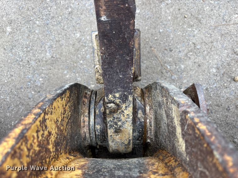 image for item FK1059 1994 Caterpillar 953B track loader