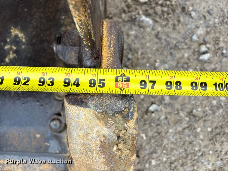 image for item FK1059 1994 Caterpillar 953B track loader