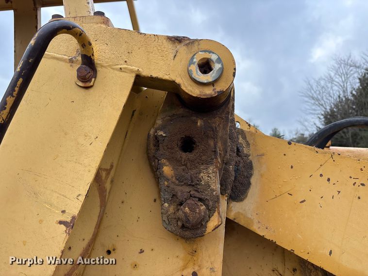 image for item FK1059 1994 Caterpillar 953B track loader