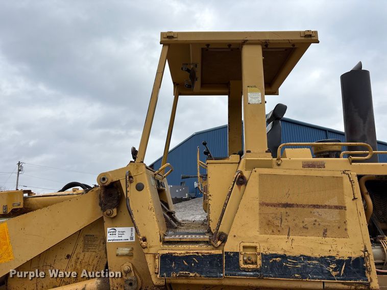 image for item FK1059 1994 Caterpillar 953B track loader