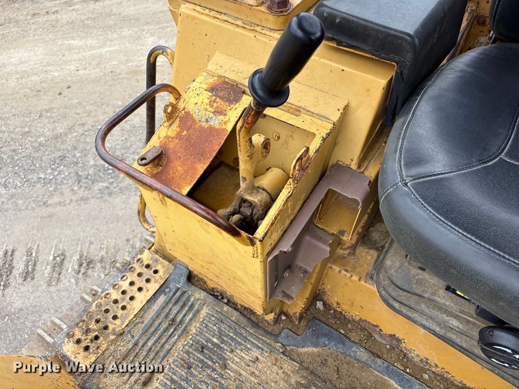 image for item FK1059 1994 Caterpillar 953B track loader
