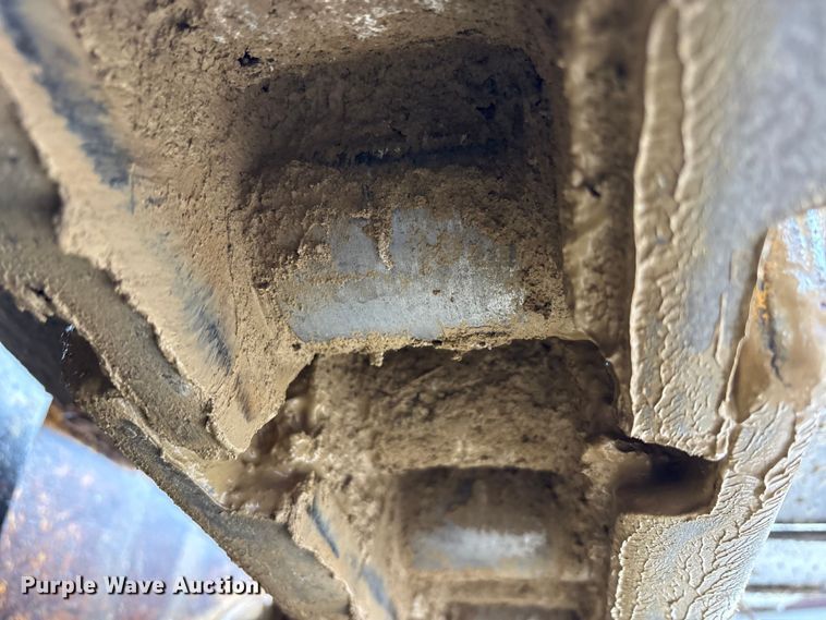 image for item FK1059 1994 Caterpillar 953B track loader