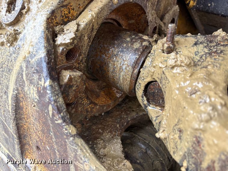 image for item FK1059 1994 Caterpillar 953B track loader