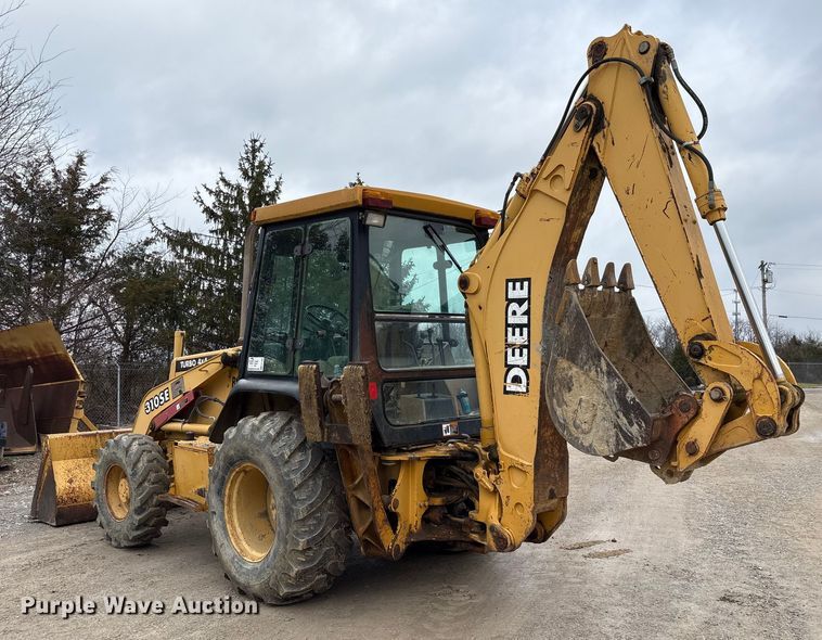 image for item FK1060 2000 John Deere 310SE backhoe