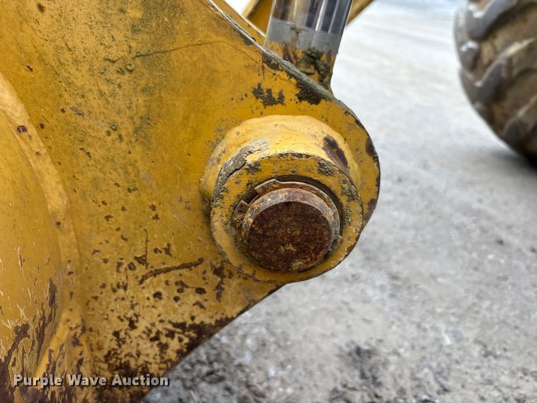 image for item FK1060 2000 John Deere 310SE backhoe