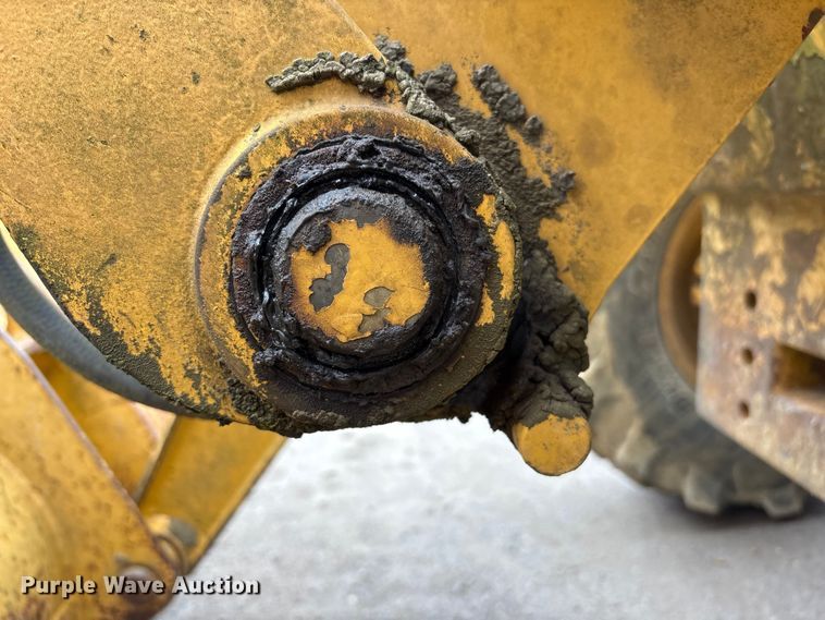 image for item FK1060 2000 John Deere 310SE backhoe