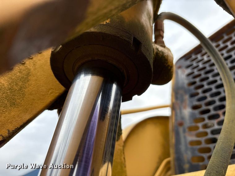 image for item FK1060 2000 John Deere 310SE backhoe