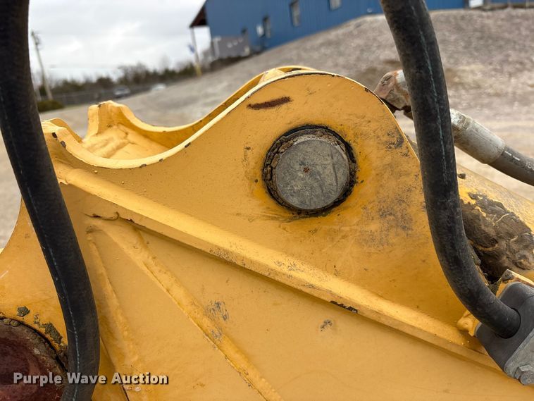 image for item FK1060 2000 John Deere 310SE backhoe