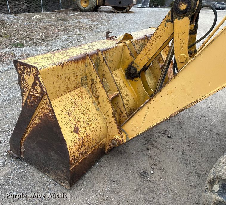 image for item FK1060 2000 John Deere 310SE backhoe