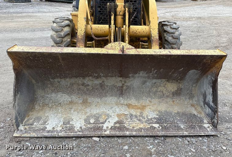 image for item FK1060 2000 John Deere 310SE backhoe