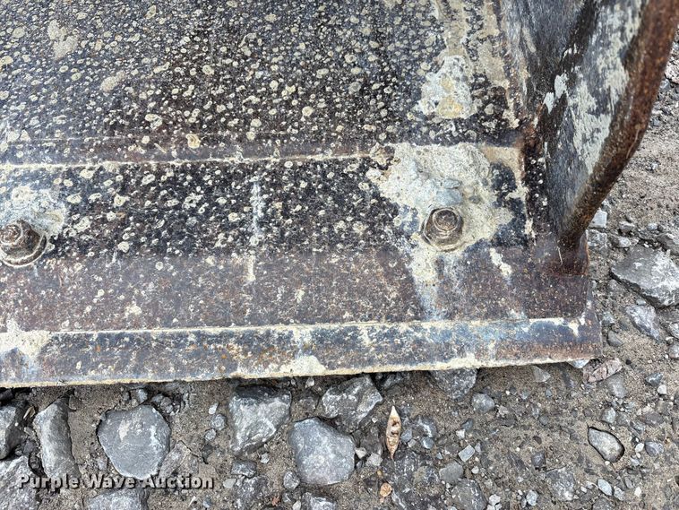 image for item FK1060 2000 John Deere 310SE backhoe