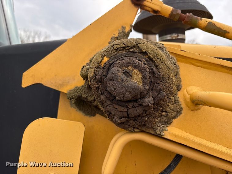 image for item FK1060 2000 John Deere 310SE backhoe