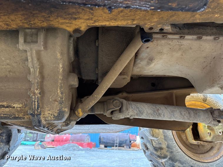 image for item FK1060 2000 John Deere 310SE backhoe