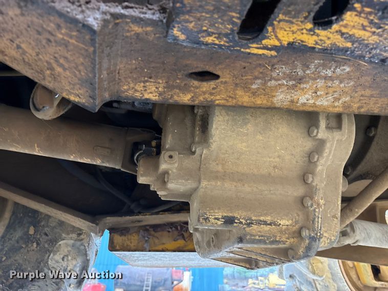 image for item FK1060 2000 John Deere 310SE backhoe