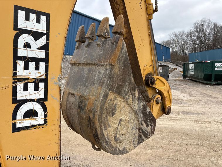 image for item FK1060 2000 John Deere 310SE backhoe