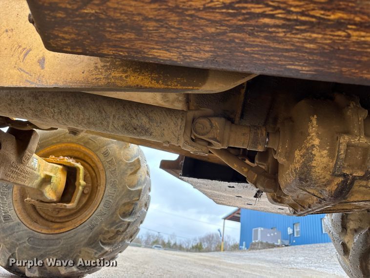 image for item FK1060 2000 John Deere 310SE backhoe