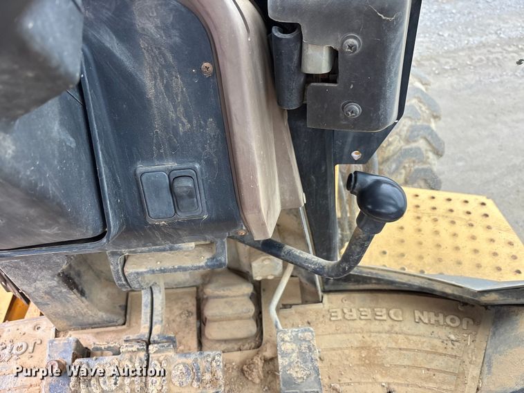 image for item FK1060 2000 John Deere 310SE backhoe