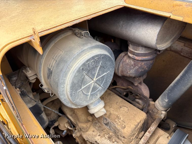 image for item FK1060 2000 John Deere 310SE backhoe