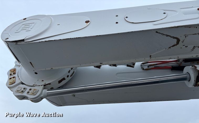 image for item FK1112 2003 International 4300 SBA bucket truck