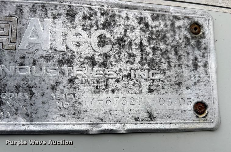 image for item FK1112 2003 International 4300 SBA bucket truck