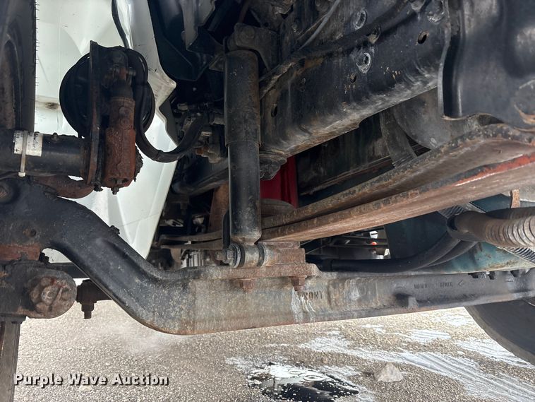 image for item FK1112 2003 International 4300 SBA bucket truck