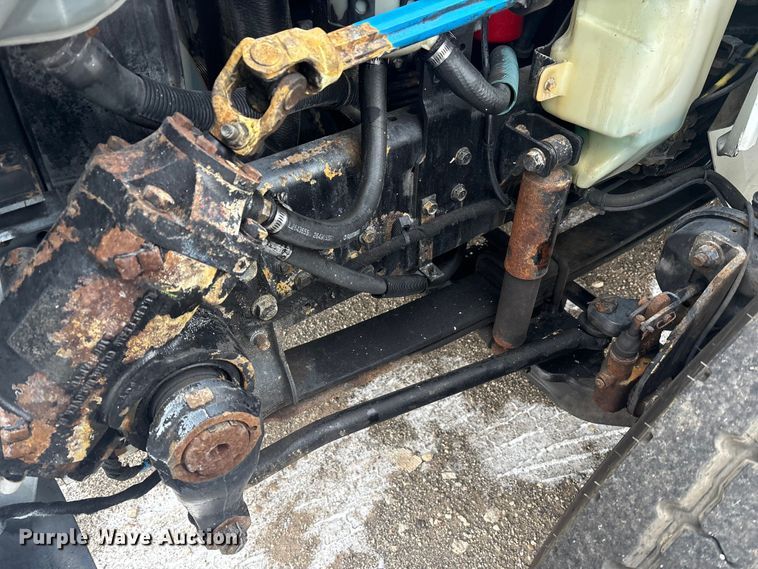 image for item FK1112 2003 International 4300 SBA bucket truck