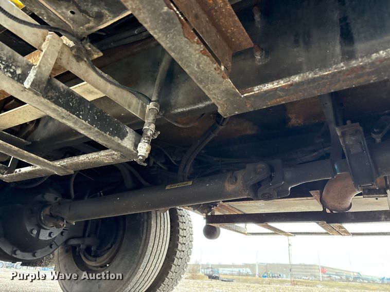 image for item FK1112 2003 International 4300 SBA bucket truck