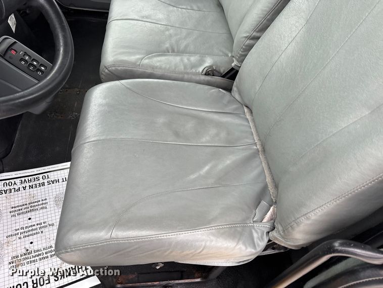 image for item FK1112 2003 International 4300 SBA bucket truck