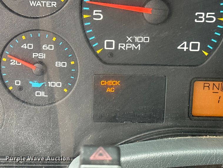 image for item FK1112 2003 International 4300 SBA bucket truck