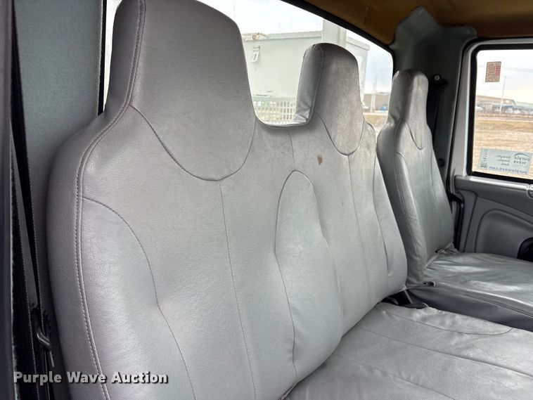 image for item FK1112 2003 International 4300 SBA bucket truck