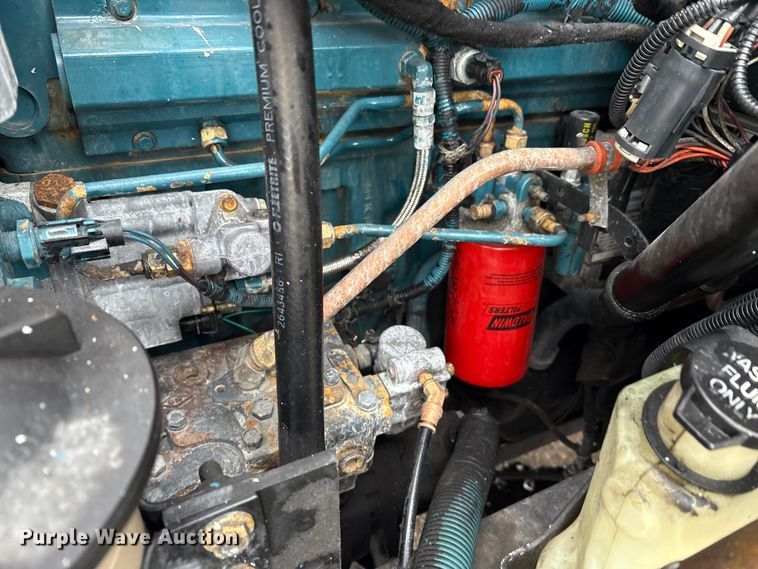 image for item FK1112 2003 International 4300 SBA bucket truck