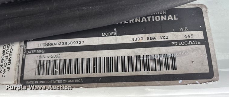 image for item FK1112 2003 International 4300 SBA bucket truck