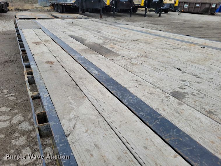 image for item NO9862 2022 BigTex 16GN equipment trailer