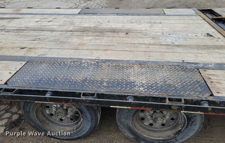 image for item NO9862 2022 BigTex 16GN equipment trailer